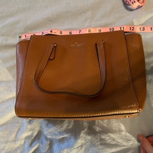 Kate spade cognac crossbody purse - Picture 4 of 7